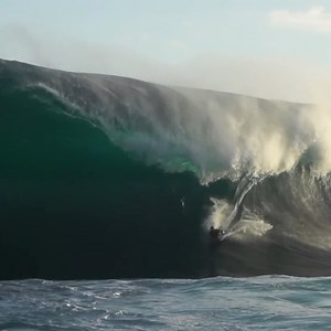 The biggest barrel ever ridden? Michael Novy at The Right. Footage by @strickossss // James Strickland | We Bodyboard
