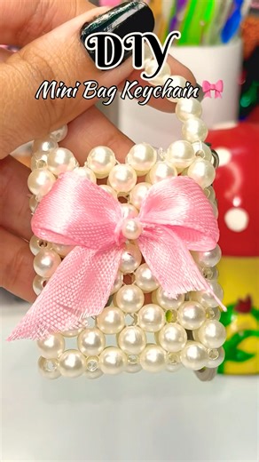 DIY Mini Bag Keychain 🎀#shorts #youtubeshorts #handmade #trending #keychain #beads #diy