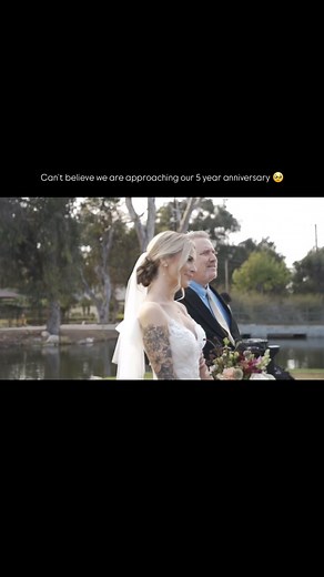 Reminiscing✨ Can’t believe we got married in 2020 at a ticket booth & had our wedding on our one year anniversary in 2021. 🫨 #wedding #weddinganniversary #5yearanniversary #5thanniversary #ordinary #alexwarren | Amanda Sekulic