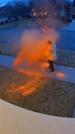 ORANGE Dye-Pack Detonation 🟠💥 | Raleigh, NC | “Stanley Quencher” Porch Swipe Gone Wrong 😂