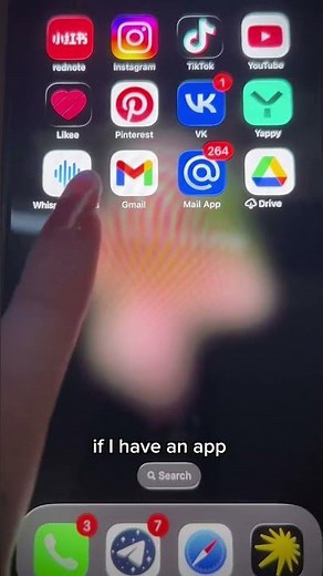 Let the app take notes for you.#workfromhome #work #productivity #wfh #meetingnotes