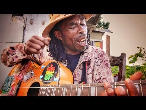 Brushy One String | Rastaman