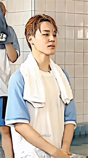 jhope threw the water 🌊 on jimin's face and his facial expressions is just 🔥 #btsjhope #jiminbts