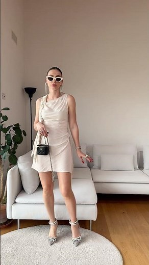 Love, this is one of those dresses that instantly looks polished with almost no effort 🫶