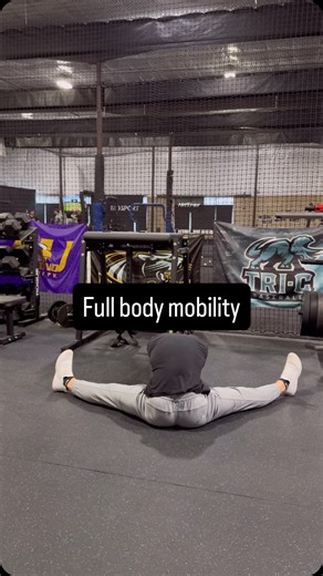 @medicinethroughmovement on Instagram: "Full body mobility used as a warm up ⚡️🤙🏼 #mobility #mobilitywod #mobilitytraining #mobilityexercises #mobilitywork"
