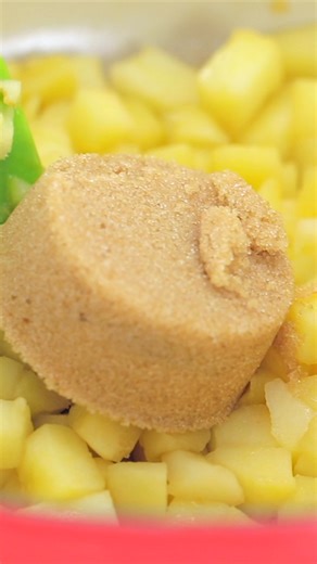 Homemade Apple Turnovers are puff pastry desserts stuffed with an apple filling that tastes like apple pie. Recipe: https://natashaskitchen.com/apple-turnovers/ | NatashasKitchen.com