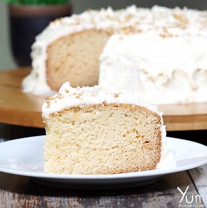 White Chocolate Cake Recipe* in the comment section! | Yum