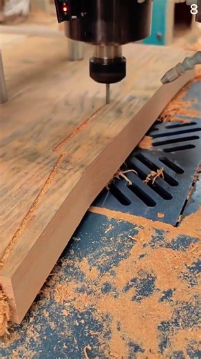 Mesin router CNC yang digunakan untuk memotong kayu dengan efisien #shorts