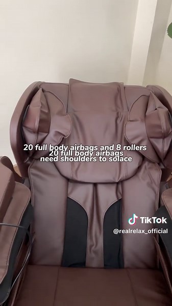 Zero Gravity Comfort: Real Relax MM350 Massage Chair