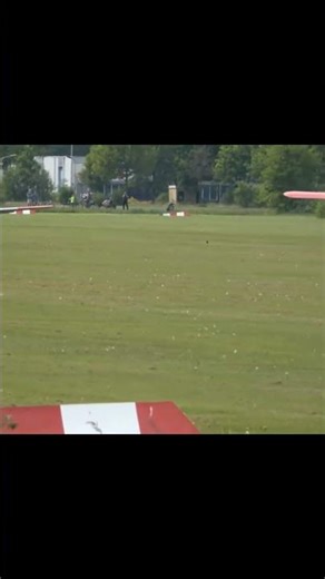 takeoff De Havilland DHC-1 Chipmunk T10 #aviation #chipmunk #havilland #dhc1#takeoff #planespotting