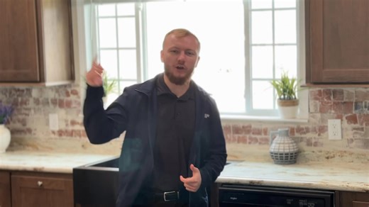 We hope you are out and enjoying the parades! But don’t let the beads, keep you from your needs. We have lot models, with huge discounts ready to go. Check this one out! Happy Mardi Gras 🎭 | Evangeline Home Center