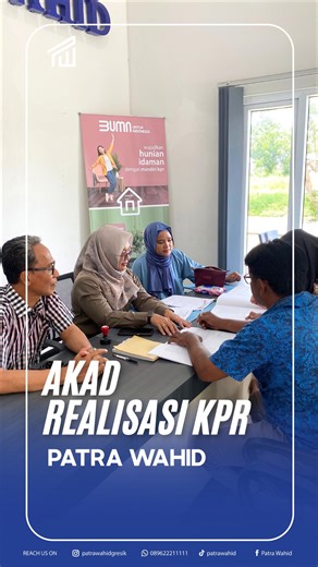 Patra Wahid on Instagram: "✨ Akad KPR Patra Wahid Gresik x Bank Mandiri ✨ Alhamdulillah, proses akad berjalan lancar bersama Bank Mandiri Gresik 🤝 Bukti nyata bahwa Patra Wahid dipercaya karena: 📍 Lokasi strategis 🏗️ Kualitas bangunan bagus & rapi 🏠 Unit siap huni (ready unit) ⭐ Dinilai 10/10 oleh konsumen Hunian nyaman, proses aman, dan legalitas jelas ✔️ 💰 Harga mulai 250 jutaan saja 💳 UTJ 1 juta sudah bisa pilih unit ready Yuk wujudkan rumah impianmu sekarang, sebelum unit favoritnya ha