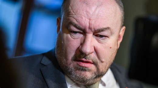 Na rukách máte krv turistky. Minister Huliak sa musí ospravedlniť ochranárovi