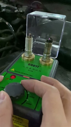 FIX Your Engine Misfire FAST! How to Use a 2- Hole Spark Plug Tester #carengine #engineswaps #plug