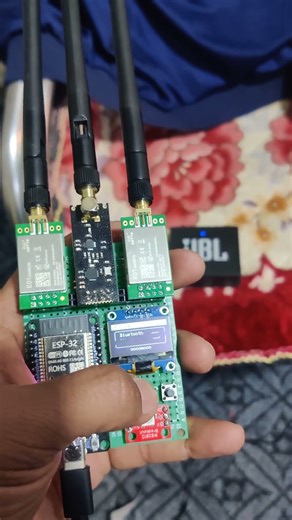 Esp32 nrf24 Wifi Bluetooth Jammer #esp32 #nrf24 #jammer #bluetoothjammer