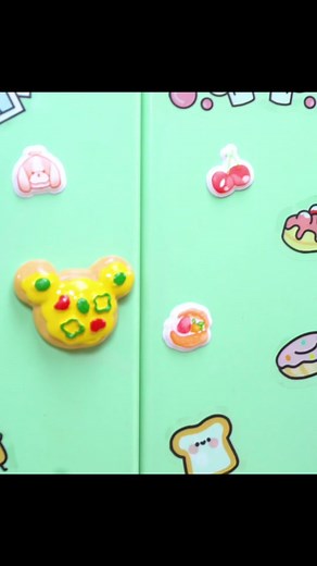 Delicious Tiny Mini Cakes: Learn How to Create Them