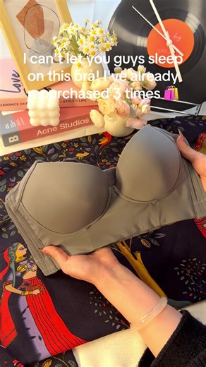 Honestly, this is the best bra I’ve bought all year, no cap! My bestie kept hyping it up and I didn't believe her until I tried it myself. The strap elasticity is just right—no sliding down and no red marks. The fit is incredibly flattering and gives you an instant confidence boost. I linked it below, trust me on this one, girls! 👇 #HonestReview #TikTokMadeMeBuyIt #WorthTheHype #GirlsSupportGirls #Finds