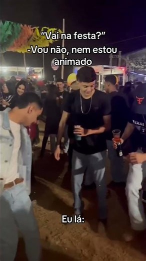 Always like this! Hahaha Credit: @icarovieirall #dance #forró #pisadinha #party #comitiva