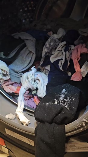 Diaper Explosions: What to Do as a Mom