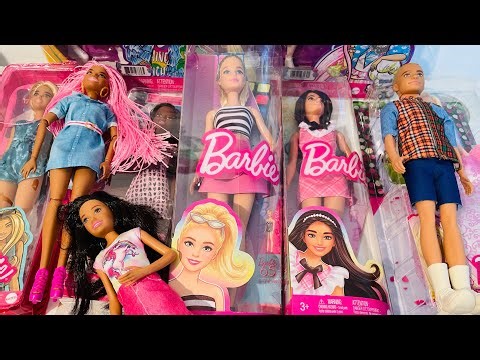 ASMR Unboxing Barbie