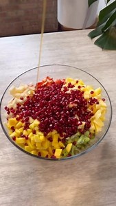 Let’s make a fruit salad. 🍓🥭🍍🍐🥝⁣ ⁣ Fruit salad recipe:⁣ Strawberries ⁣ Pears⁣ Kiwis ⁣ Pineapples ⁣ Mangos ⁣ Pears ⁣ Lime⁣ Honey ⁣ ⁣ (via @cecilysnatural )⁣ ⁣ ⁣ #BlackFoodieFinder⁣ ⁣ —————————————————————⁣ 𝗙𝗼𝗹𝗹𝗼𝘄 @𝗯𝗹𝗮𝗰𝗸𝗳𝗼𝗼𝗱𝗶𝗲𝗳𝗶𝗻𝗱𝗲𝗿 & 𝗱𝗼𝘄𝗻𝗹𝗼𝗮𝗱 𝗼𝘂𝗿 𝗮𝗽𝗽 𝗳𝗼𝗿 𝗯𝗹𝗮𝗰𝗸 𝗲𝗮𝘁𝗲𝗿𝘆, 𝗰𝗵𝗲𝗳𝘀, 𝗿𝗲𝗰𝗶𝗽𝗲𝘀 & 𝗺𝗼𝗿𝗲. ⁣#𝗕𝗙𝗙📍⁣ —————————————————————⁣ 𝘍𝘰𝘳 𝘧𝘦𝘢𝘵𝘶𝘳𝘦𝘥 𝘴𝘶𝘣𝘮𝘪𝘴𝘴𝘪𝘰𝘯𝘴 & 𝘭𝘪𝘴𝘵𝘪𝘯𝘨, 𝘱𝘭𝘦𝘢𝘴𝘦 𝘴𝘦𝘦 𝘰𝘶𝘳 𝘸𝘦𝘣𝘴𝘪
