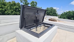 Flat Roof Hatch Door Waterproof and Rust-resistant Rooftop Hatchway Cover Outdoor Metal Trapdoor for Commercial Building Custom Access Panel - Etsy Canada