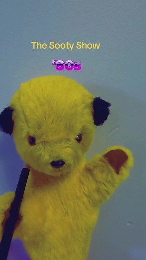 #sootyandsweep #sootyshow #1980s #80stv #sooty #retro #kidstvshows #80stvshows