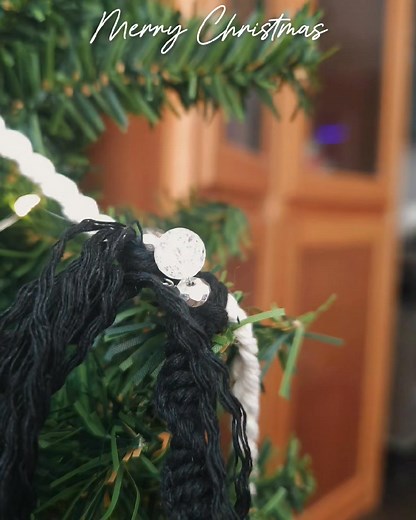 ✨🎄 They’re HERE! My Christmas Snow-Gnomes & Macramé Garland just dropped on Etsy! 🎅🏼 Handmade • Crystal-infused • Bursting with good vibes 💫 Each knot is tied with intention (and maybe a little too much coffee 😆). 💚 5% of every purchase supports Mental Health — because giving back is the real holiday magic. 🌟 🎁 Tap the link in bio to shop before the elves do! #KnottyInfusions #ChristmasGnomes #BohoChristmas #HandmadeHoliday #MacrameMagic #EtsyFinds #ShopSmall #PositiveEnergy #MentalHealt