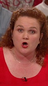 Babysitter Cathy claims Ronna stayed out all night – so she took her kids to the police station! | Iconic TV Moments