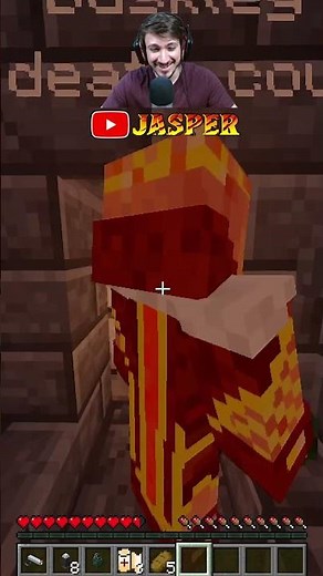 IL A DROP UNE GRENADE...