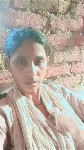 hello Gulabi Tujhe Nakhre uthaungi #song