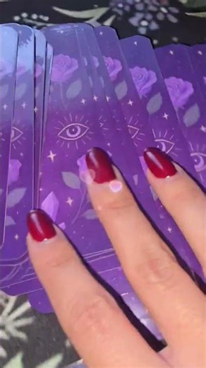 🧁Šta oseća UPRAVO SADA ? ✨️