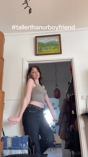 Tall Girl Hentai: Stronger than Boyfriend