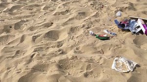 33K views · 556 reactions | It’s 10:00, another beautiful hot day,...