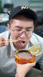 2.3M views · 269 shares | Chị đẹp càng ngày càng nhiều vũ khí nguy hiểm để xử lý những kẻ đáng ghét nơi công sở, nhìn khiếp quá đi. #pandasubteam #tiktok #douyin #comedy | Panda Subteam | Facebook