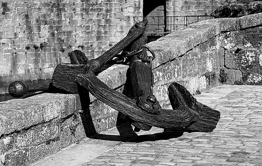 Définition : « Encre » ou « ancre », comment ne plus se tromper ?