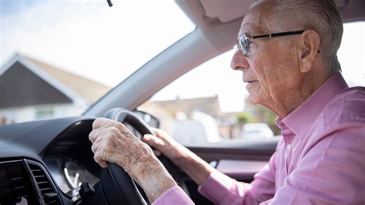 A Guide to Knowing When It's No Longer Safe for Seniors to Drive