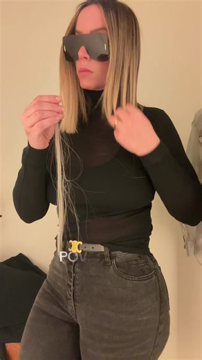 Just high maintenance problems 🙃 #hairextensions #dressingroomchronicles