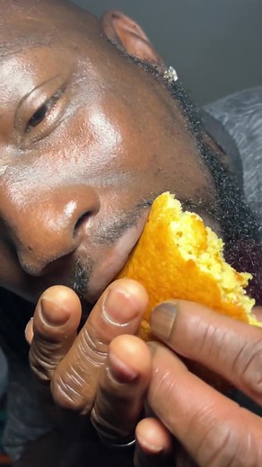 Delicious Cornbread Cake Recipe