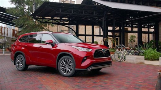 2026 Toyota Highlander Hybrid test drive