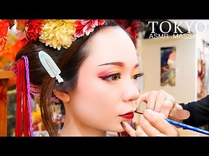 ASMR | Japanese Oiran Makeup and Wearing a Kimono