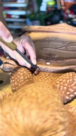 ASMR- shaving African mahogany, top of the shield, project “Golden Age”