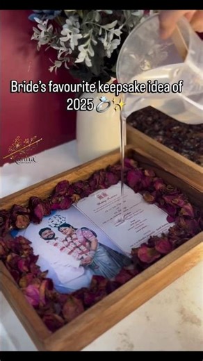 DIY Wedding Garland Preservation | Resin Frame Tutorial #resinartindia #weddingdecor #flowers #diy