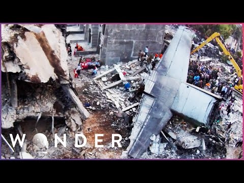 The Worst Disasters To Ever Happen In The Air | Desperate Hours | Wonder