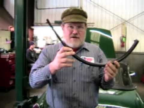 049 MG Tech | Discovering Faulty Compression on a 1976 MGB