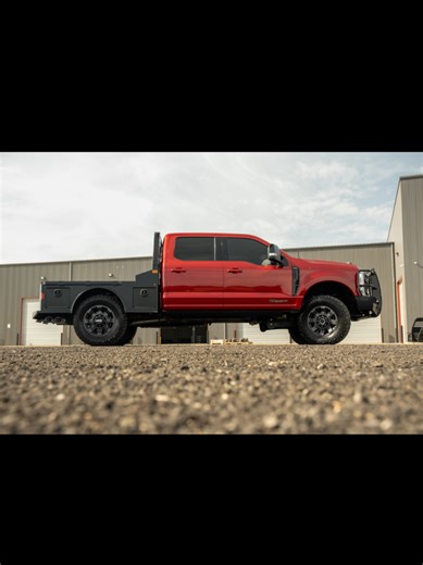 They call it the NXG XSB Shorty. Short bed. Big presence. Built to work. This Ford F-250 XSB combo has a short bed length, but it’s long on style and capability. Clean lines, serious towing, and ready for whatever the job throws at it. #NXGTruckBodies #Ford #ShortBedTruck #F250 #WorkTruck