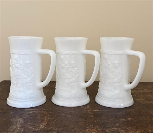 Vintage Milk Glass Beer Stein Mugs Set: Colonial Tavern Scene, Retro Pub Barware - Etsy