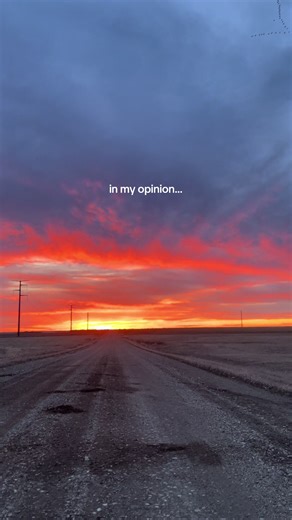 trin (@trinity..miller)’s videos with som original - Elle 💌