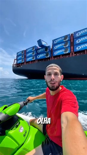 Encontrei um CONTÊINER da Oreo com uma lancha dentro 😱 #oreo #lancha #container