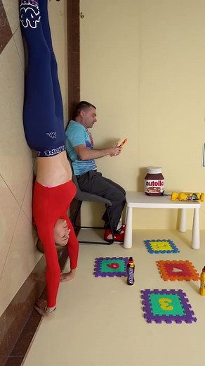 814K views · 3.3K reactions | - - #foryou #fun #best #sweet #tutorial #fly #santa #family #fyp #recommendation #greenscreen #shorts #behindthescenes #edit #grandmother #holiday #christmas #presente #diner #proof #memes #what #song #dance #christmasgifts #sport #funny #game #wednesdayaddams #horror | Super max vlog | Facebook